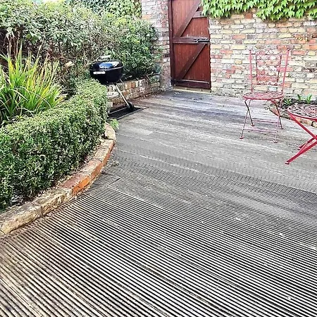 Elegant City Centre Regency Townhouse With Patio Casa vacanze *